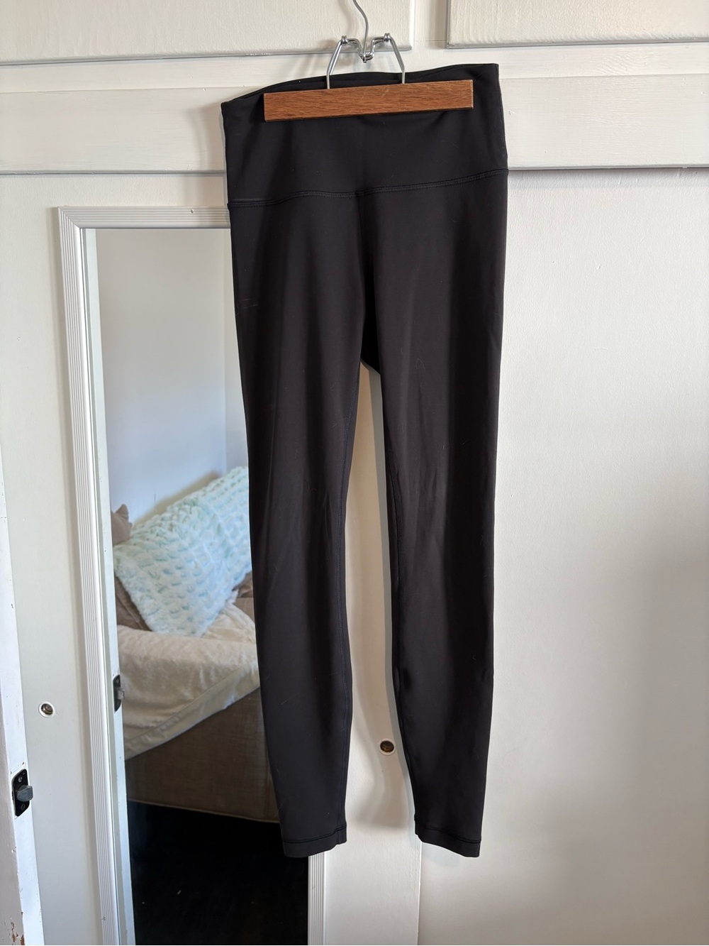 Lululemon Women’s Leggings - Size 4